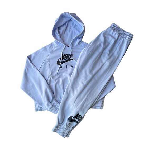 Nike White Hoodie and Sweatpants Set - Picture 1 of 13